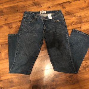 Levi Strauss signature low rise boot cut jeans.